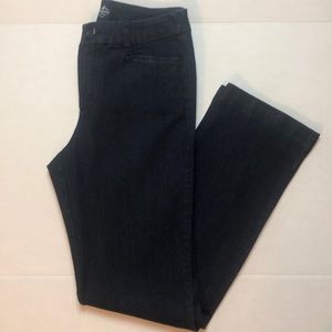 St. John’s Bay blue jeans pants size 6